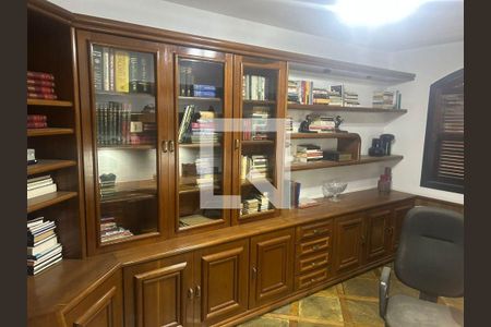 Casa à venda com 4 quartos, 200m² em Vila Progresso, Niterói