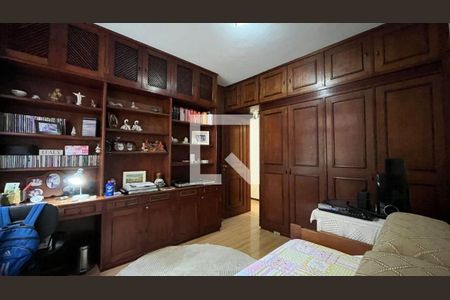 Apartamento à venda com 3 quartos, 110m² em Icaraí, Niterói