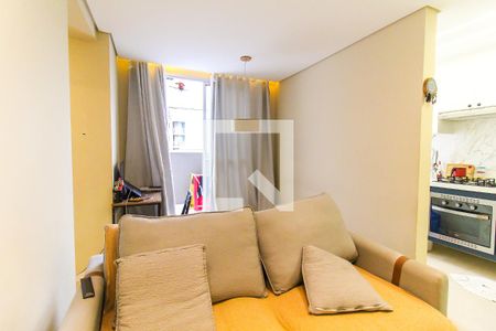 Sala de apartamento à venda com 2 quartos, 45m² em Cidade Líder, São Paulo