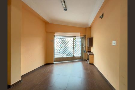 Casa à venda com 2 quartos, 180m² em Jardim da Gloria, São Paulo