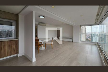 Apartamento à venda com 3 quartos, 95m² em Vila Firmiano Pinto, São Paulo