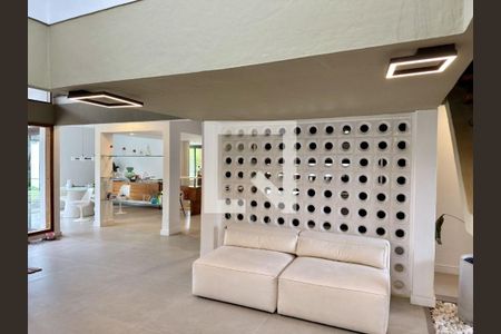 Casa à venda com 4 quartos, 252m² em Alphaville, Santana de Parnaíba