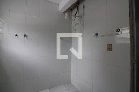 Banheiro do Quarto 1 de casa para alugar com 1 quarto, 150m² em Vila Guilhermina, São Paulo