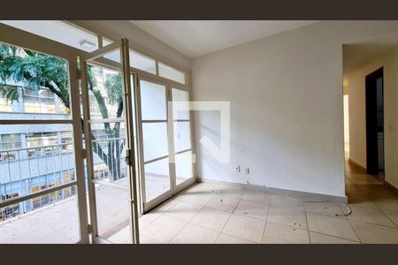 Apartamento à venda com 3 quartos, 133m² em Gávea, Rio de Janeiro