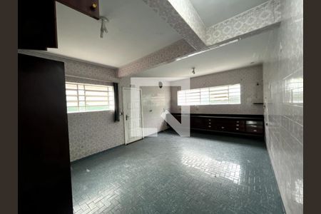 Casa à venda com 3 quartos, 280m² em Vila Gustavo, São Paulo