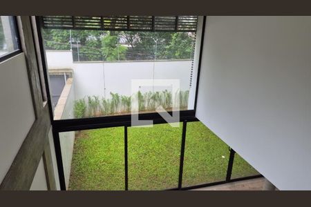 Casa à venda com 4 quartos, 430m² em Jardim Cordeiro, São Paulo