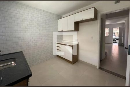 Casa de Condomínio para alugar com 2 quartos, 70m² em Granja Viana, Cotia