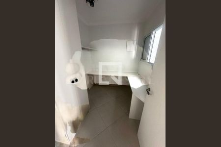 Casa à venda com 3 quartos, 100m² em Jardim Juá, São Paulo