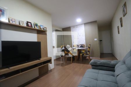 Sala de apartamento para alugar com 2 quartos, 55m² em Jardim Colina, São Paulo