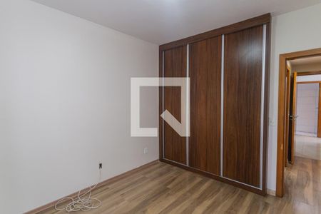 Suíte de apartamento à venda com 3 quartos, 94m² em Sagrada Família, Belo Horizonte