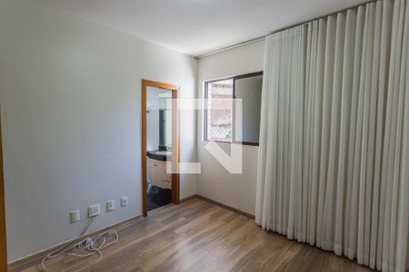 Suíte de apartamento à venda com 3 quartos, 94m² em Sagrada Família, Belo Horizonte