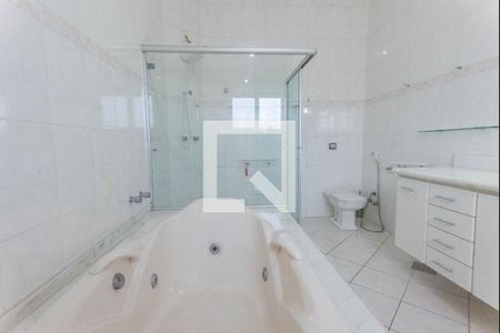 Banheiro da Suíte 1 de casa de condomínio para alugar com 4 quartos, 422m² em Jardim Nova Europa, Campinas