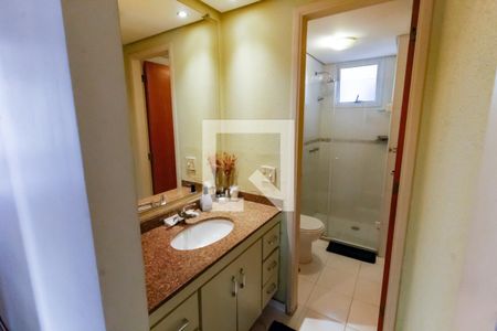 Banheiro Corredor de apartamento para alugar com 3 quartos, 111m² em Vila Andrade, São Paulo