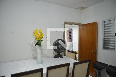 Sala de casa à venda com 4 quartos, 161m² em Vila Bela Vista, Santo André