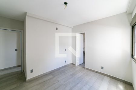 Suíte de apartamento para alugar com 2 quartos, 61m² em Cruzeiro, Belo Horizonte
