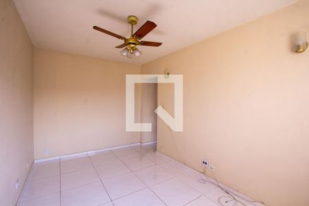 Sala de apartamento para alugar com 2 quartos, 83m² em Colubandê, São Gonçalo