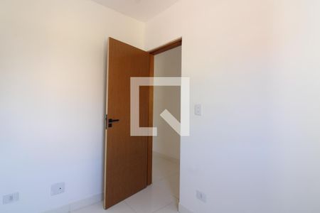 Quarto 1 de apartamento para alugar com 2 quartos, 48m² em Vila Sao Geraldo, São Paulo