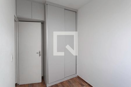 Quarto 1 de apartamento para alugar com 2 quartos, 55m² em Ouro Preto, Belo Horizonte