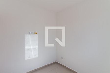 Quarto 1 de casa de condomínio para alugar com 2 quartos, 54m² em Vila Nivi, São Paulo