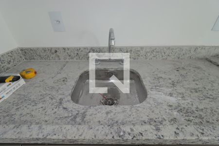 Sala / Cozinha - Pia de apartamento para alugar com 1 quarto, 56m² em Parque das Nações, Santo André