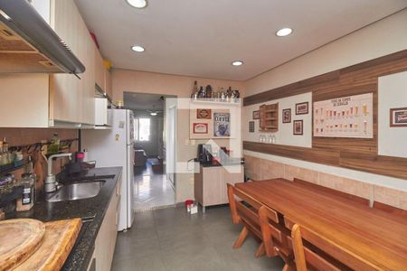 Cozinha de casa de condomínio para alugar com 2 quartos, 84m² em Morro Santana, Porto Alegre