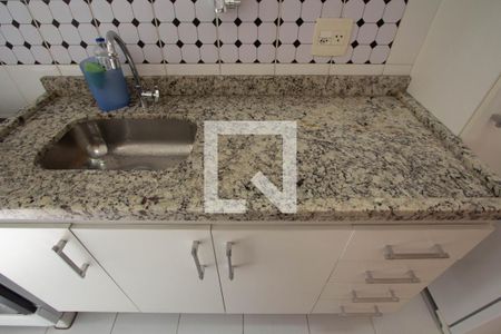 Cozinha de apartamento à venda com 2 quartos, 65m² em Vila Olímpia, São Paulo