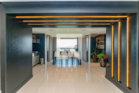 Apartamento para alugar com 3 quartos, 226m² em Vila Castela, Nova Lima