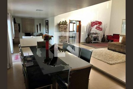 Casa de Condomínio para alugar com 5 quartos, 890m² em Nova Fazendinha, Carapicuíba