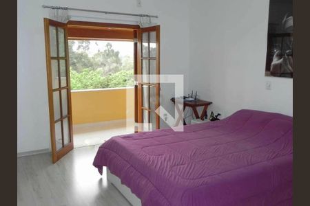 Casa de Condomínio para alugar com 5 quartos, 890m² em Nova Fazendinha, Carapicuíba