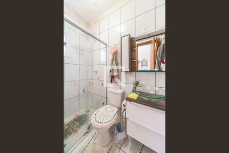 Banheiro  de apartamento à venda com 2 quartos, 50m² em Jardim Las Vegas, Santo André