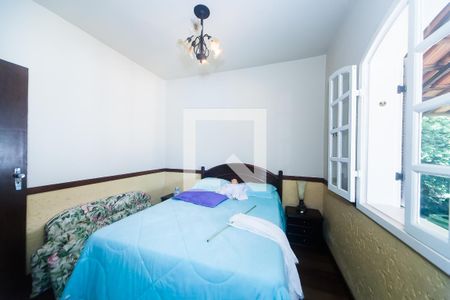 quarto 1 de casa de condomínio à venda com 3 quartos, 200m² em Retiro do Chalé, Brumadinho