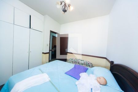 quarto 1 de casa de condomínio à venda com 3 quartos, 200m² em Retiro do Chalé, Brumadinho