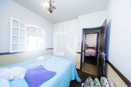quarto 1 de casa de condomínio à venda com 3 quartos, 200m² em Retiro do Chalé, Brumadinho