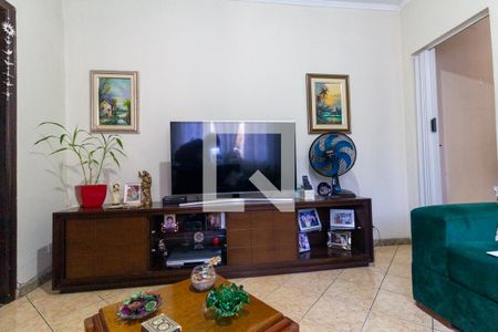 Sala de casa à venda com 3 quartos, 110m² em Vila Guilhermina, São Paulo