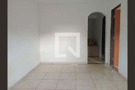 Casa para alugar com 6 quartos, 420m² em Vila Cloris, Belo Horizonte