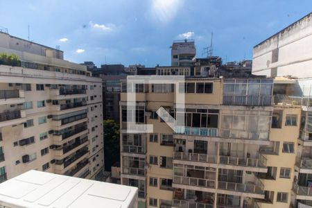 Vista da Sala de apartamento à venda com 2 quartos, 80m² em Ingá, Niterói