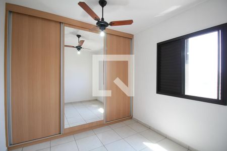 Quarto 1 de apartamento para alugar com 2 quartos, 59m² em Jardim da Gloria, Taboão da Serra