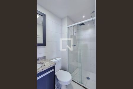 Banheiro de kitnet/studio para alugar com 1 quarto, 45m² em Várzea da Barra Funda, São Paulo