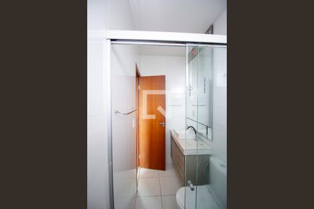 Banheiro da Suíte de apartamento à venda com 3 quartos, 177m² em Europa, Contagem