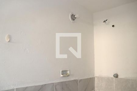 Banheiro de kitnet/studio para alugar com 1 quarto, 42m² em Consolação, São Paulo