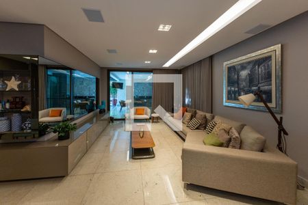 Sala de TV de casa de condomínio à venda com 4 quartos, 328m² em Quintas do Sol, Nova Lima