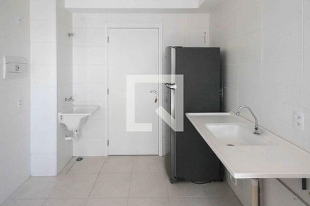 Cozinha e Área de Serviço de apartamento à venda com 2 quartos, 36m² em Vila Ema, São Paulo