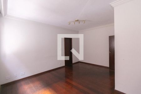 Apartamento para alugar com 3 quartos, 183m² em Ouro Preto, Belo Horizonte