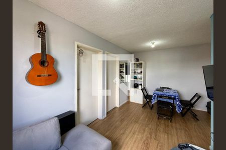 Sala de apartamento à venda com 2 quartos, 49m² em Jardim São Luís, São Paulo