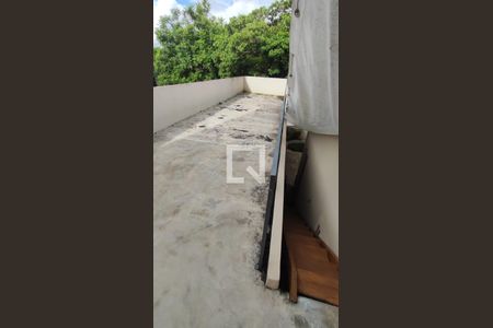 Área externa de casa à venda com 2 quartos, 229m² em Conjunto Residencial Butanta, São Paulo