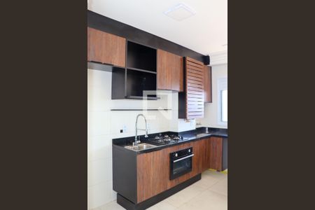 Sala/Cozinha de apartamento para alugar com 2 quartos, 59m² em Utinga, Santo André