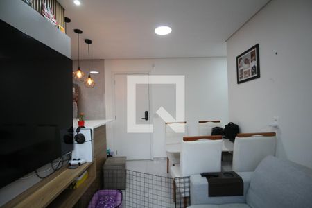 Sala de apartamento para alugar com 2 quartos, 48m² em Jardim Helga, São Paulo