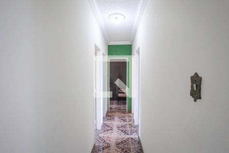 Corredor de apartamento para alugar com 4 quartos, 95m² em Santa Terezinha, Belo Horizonte