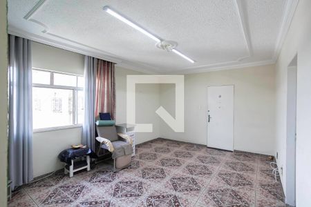 Sala  de apartamento para alugar com 4 quartos, 95m² em Santa Terezinha, Belo Horizonte