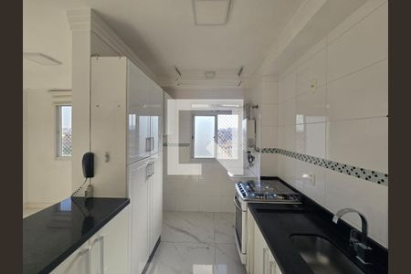 Sala/Cozinha de apartamento à venda com 2 quartos, 43m² em Jardim Cocaia, Guarulhos
